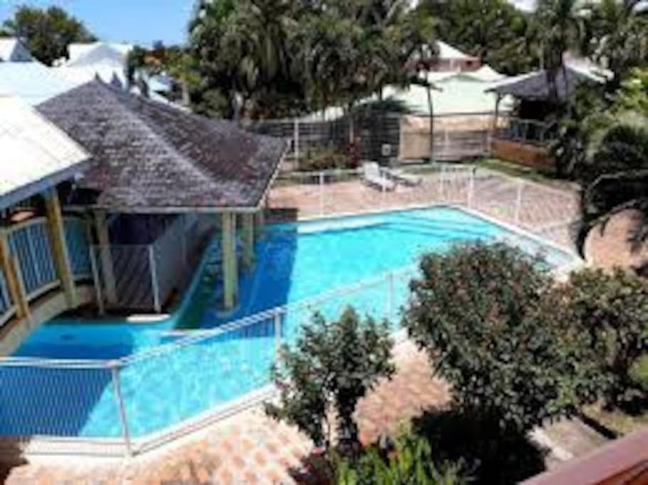 Appartement Ker-Eol Residence Canouan Sainte-Anne Avec Piscine Екстер'єр фото